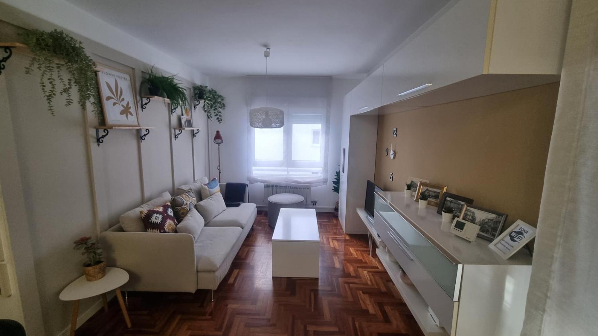 Apartamento Piso Centro Con Garaje *